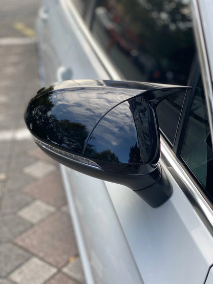 M-Style Carbon Fiber Wing Mirror Covers – Volkswagen Golf MK8 (2020-2024)