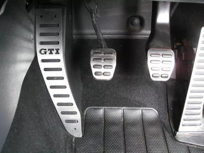 MK5/MK6 Golf Dead Pedal Upgrade