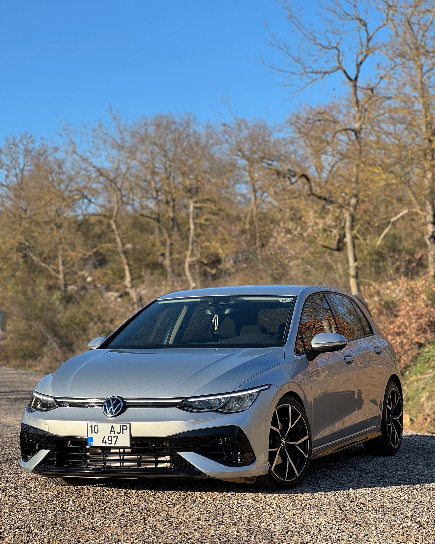 files/vw.grey.golf8_1741375692_3583241480858360235_12065943909.jpg